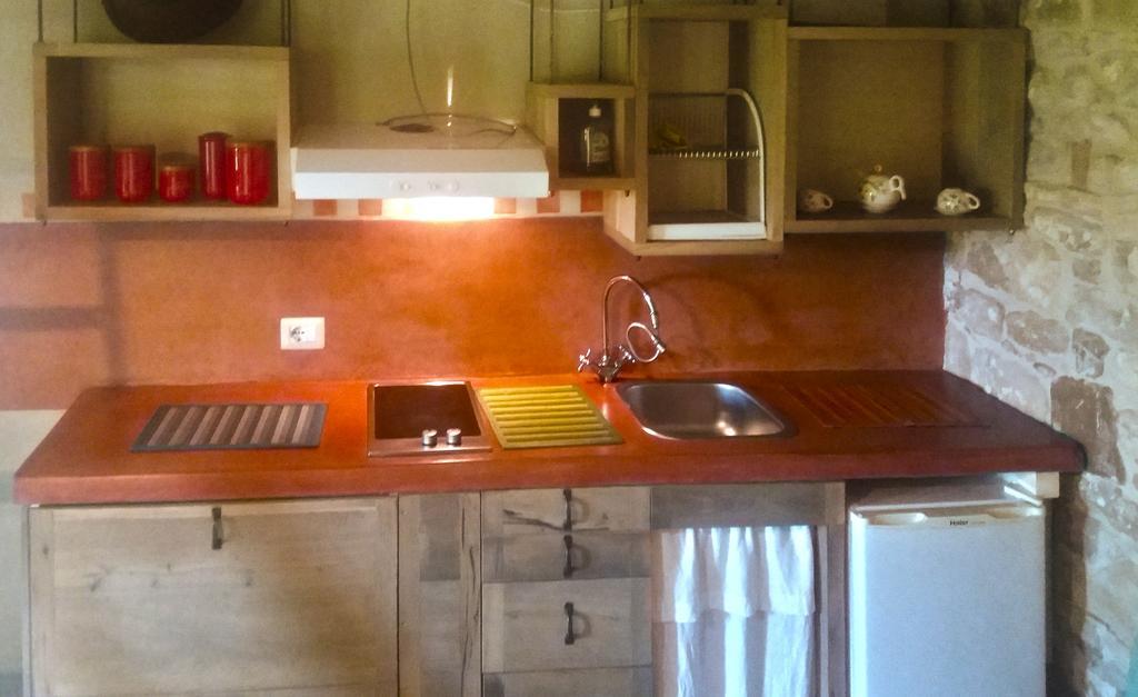 Sasso Erminia R&B Ecosostenibile Novafeltria エクステリア 写真